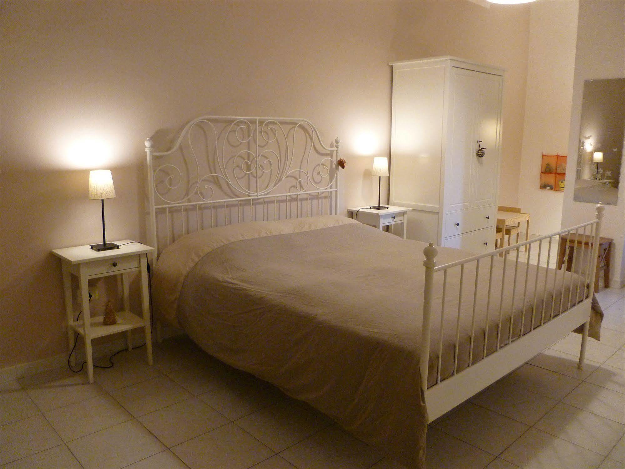 Couette-café Le Comari Salentine 2*